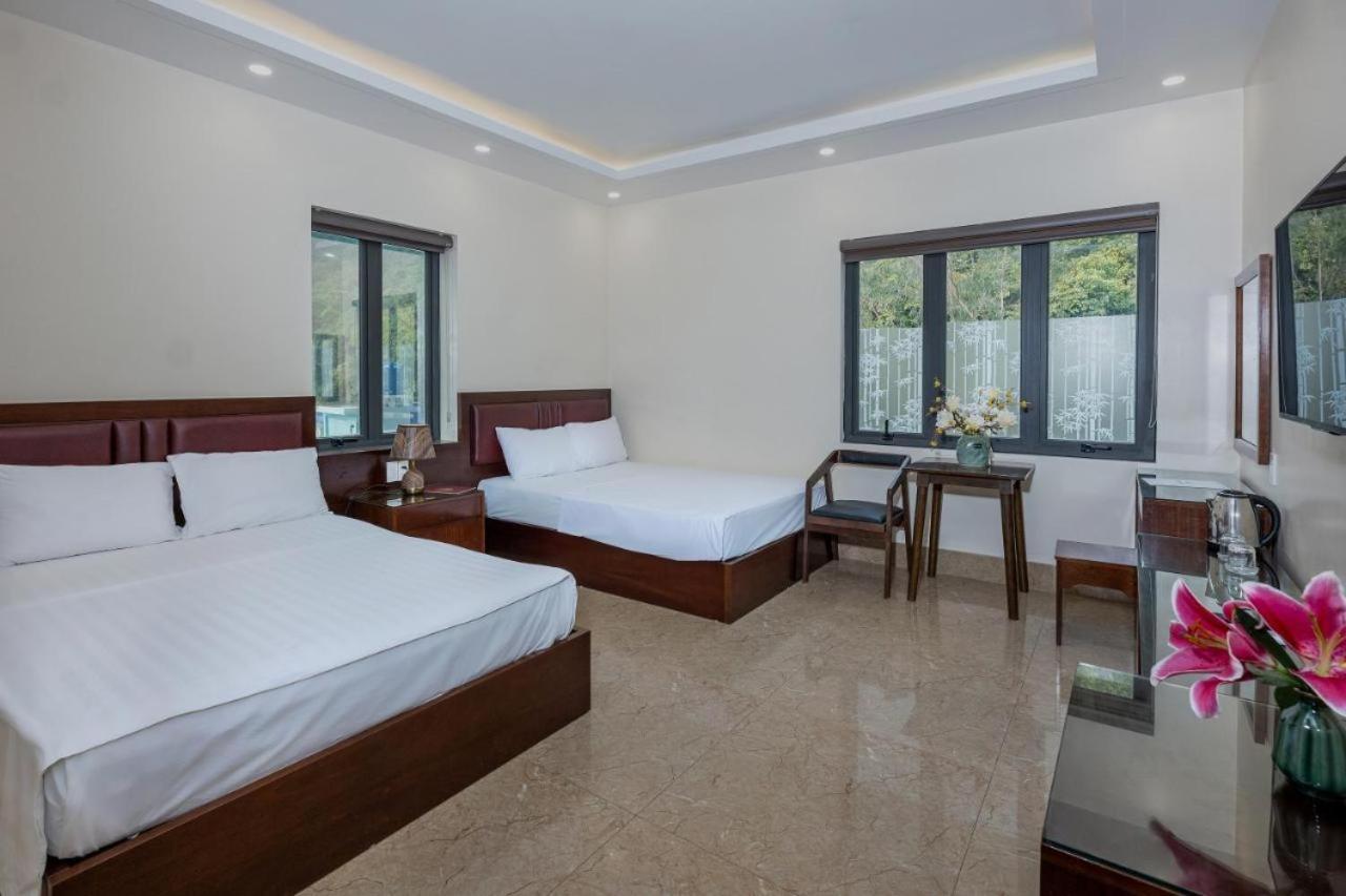 Aroma Cat Ba Sea View Hotel Chan Chau 外观 照片